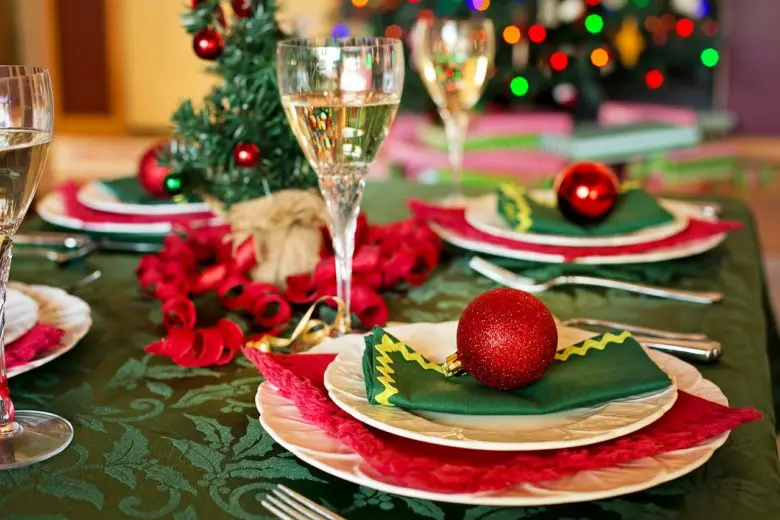 Christmas_dinner_1513275817-e1513275837429