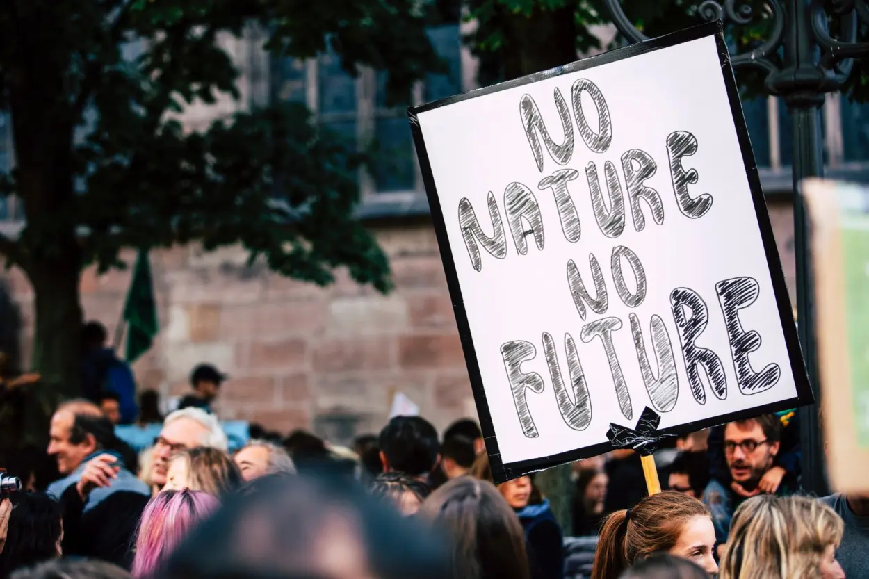 Ways_to_Raise_Awareness_About_Environmental_Issues-e1676579141592