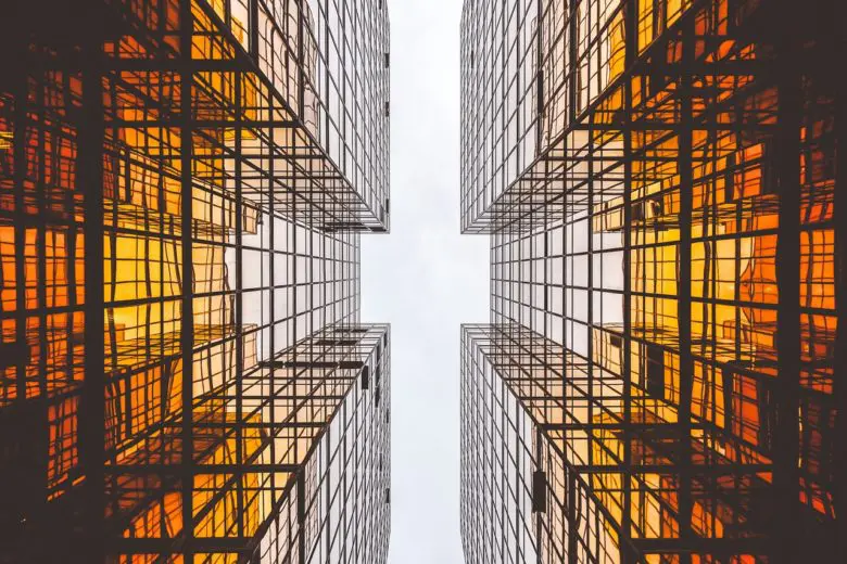 city_architecture_1572971541-e1572971553413