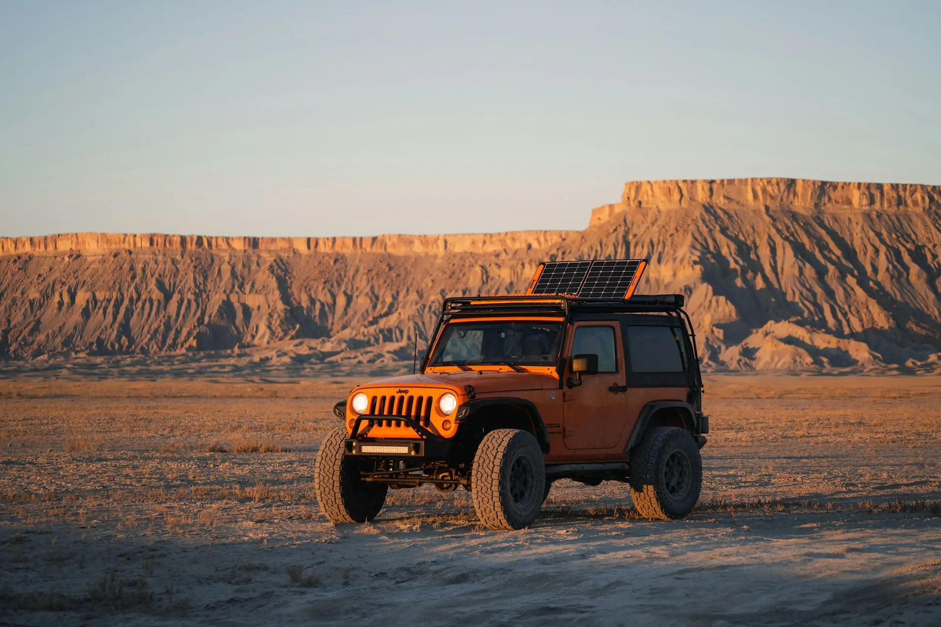 jackery-power-station-QQIsKd0oP0-unsplash