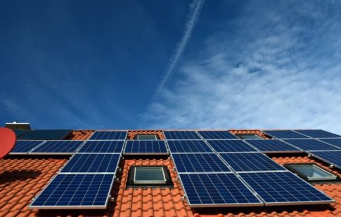 Rooftop Solar Panels vs. Grid Electricity