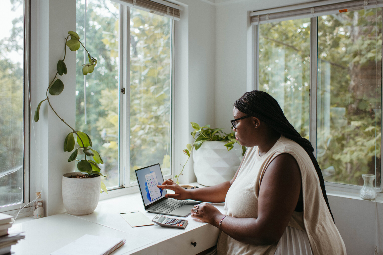 6 Remote Sustainability Jobs To Save The Planet From Home Environment Co