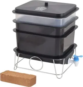 https://environment.co/wp-content/uploads/sites/4/2023/12/Worm-Nerd-WN41-4-Tray-Worm-Composting-Bin-Kit-286x300.jpg.webp